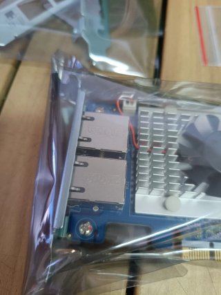 QNAP QXG-10G2T-X710 Tarjeta de Red 10GbE