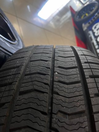 Llantas ford transit