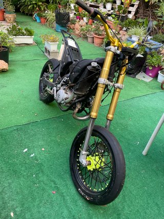 Depósito y asiento moto