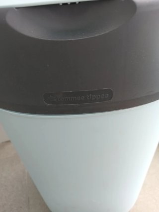 SOLO HOY 5€ Papelera Tommee Tippee Sangenic