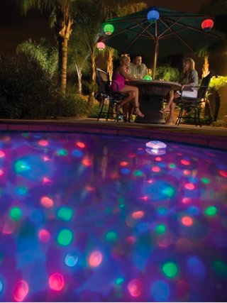Illuminazione per laghetti