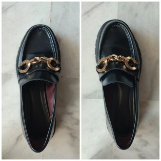 Mocasines piel plataforma Zara negros mujer