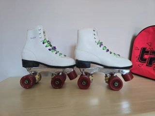 Patines de piel blancos Randy