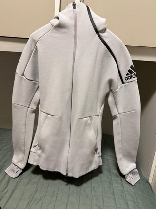 Felpa Adidas con zip grigia