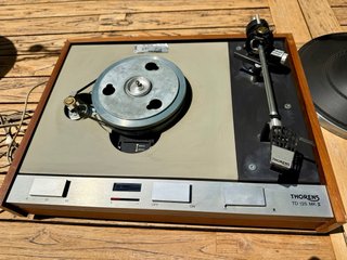 Tocadiscos Thorens TD 125 MKII (da restaurare)