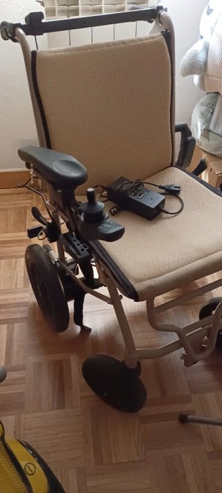 Silla de ruedas 250 euros