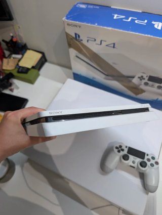 PlayStation 4 PS4 Sony Bianca 500GB