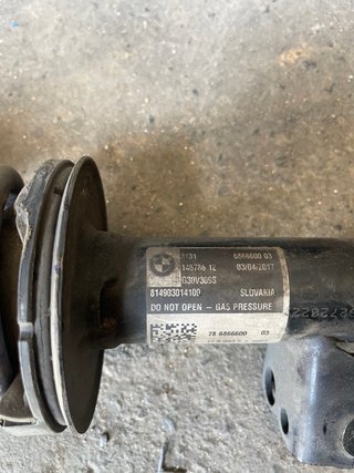Amortiguador Delantero Derecho BMW 5 (G30, F90)