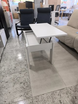 Mesa de centro blanca de madera