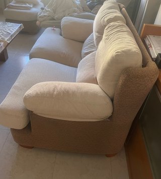 Sofá de 3 plazas beige y marrón   y sofá  2 plazas