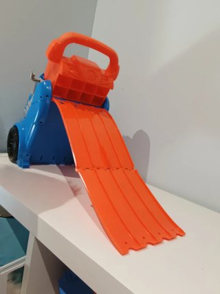 Cabina Camión Hot Wheels con Pista