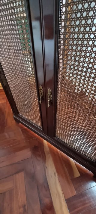 Cubre radiador vintage madera puertas falsas