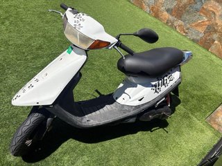 Yamaha Jog Scooter Blanca