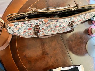 Bolso Parfois floral grande