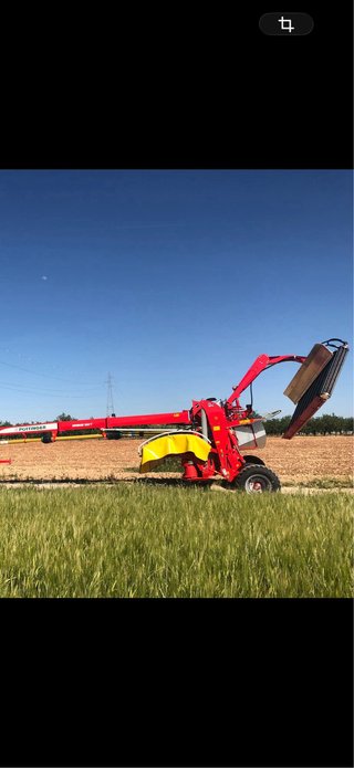 Segadora Poettinger 3,5m con ciinta todo al dia