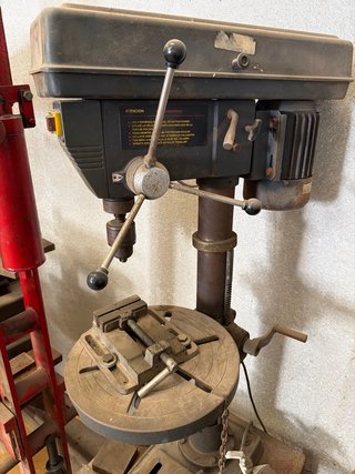 Taladro de columna ATM YA-20