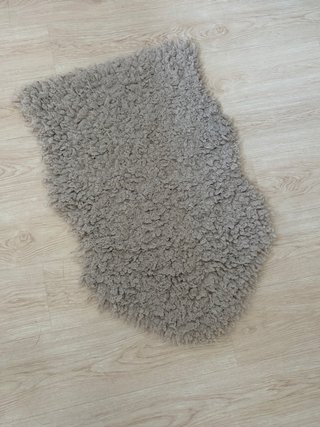 Alfombra peluda beige