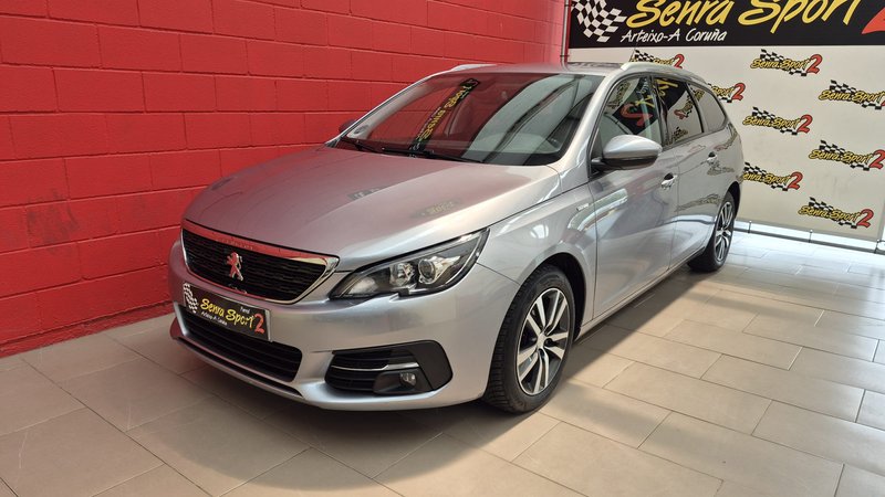 Peugeot 308 2021, foto 4