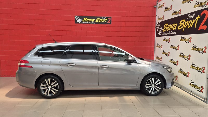 Peugeot 308 2021, foto 5