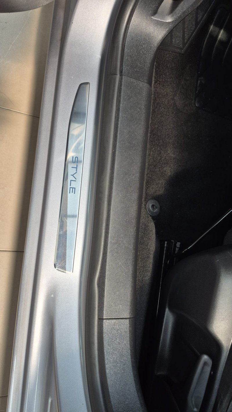 Peugeot 308 2021, foto 17