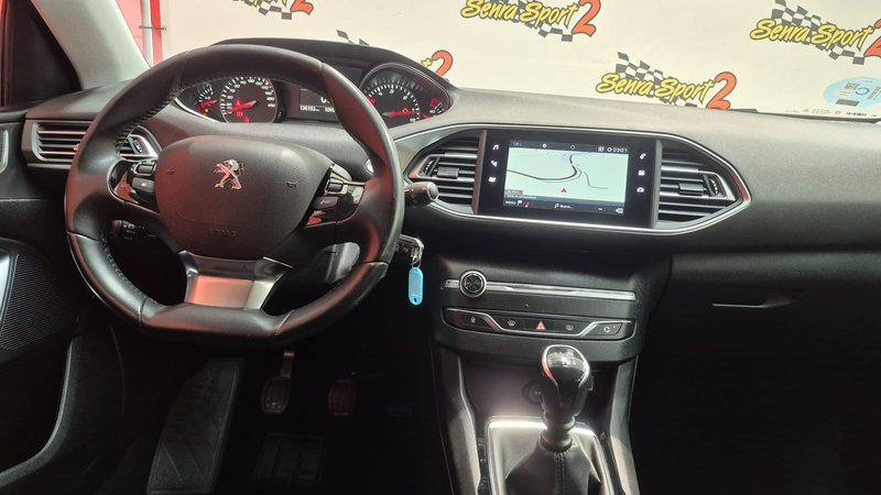 Peugeot 308 2021, foto 20