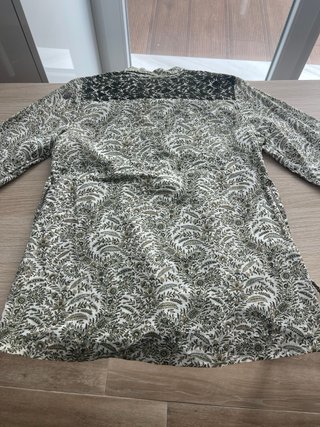 Blusa Precchio Estampada Corte Al Pecho