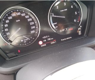 BMW 18D  X1  2021  24.000km