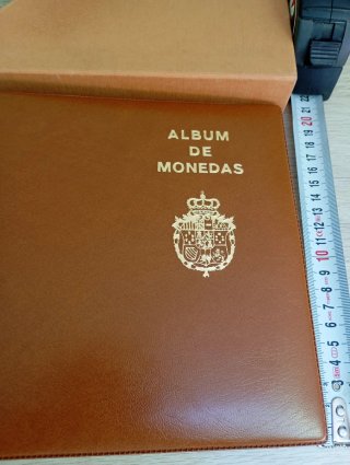 Álbum de Monedas Marrón con Caja Protectora