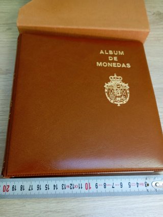 Álbum de Monedas Marrón con Caja Protectora