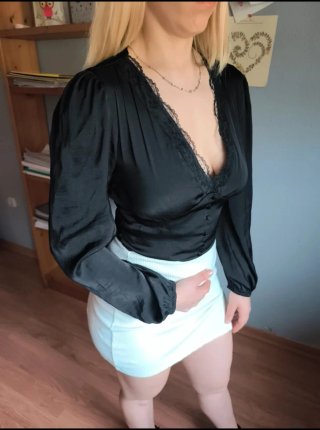 Top negro Stradivarius