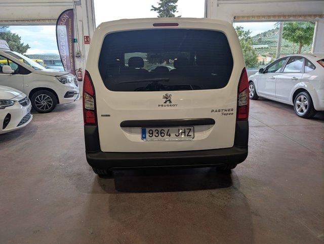 Peugeot Partner 2011