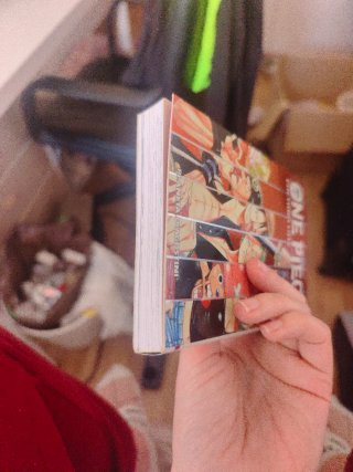 One piece, Red