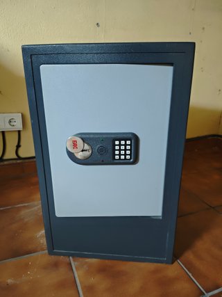 Caja Fuerte FAC Negra/Gris Metálica, no hago envío