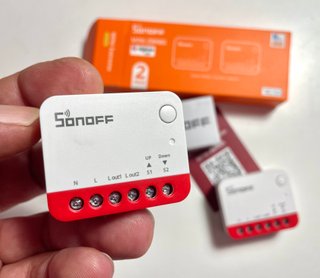 2x Sonoff Zigbee MINI-ZBRBS Controllo Persiane