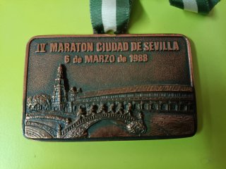 Medalla IV Maratón Ciudad de Sevilla 1988