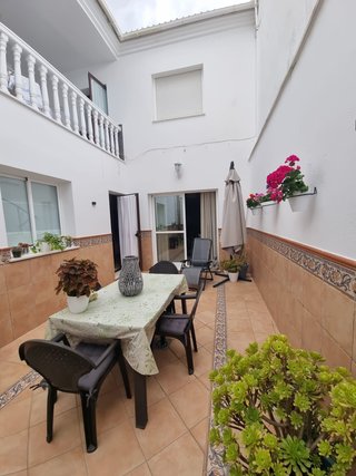 GRAN CASA EN VENTA ZONA CALLE RUTE LUCENA