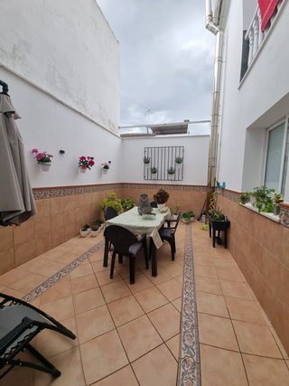 GRAN CASA EN VENTA ZONA CALLE RUTE LUCENA