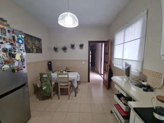 GRAN CASA EN VENTA ZONA CALLE RUTE LUCENA
