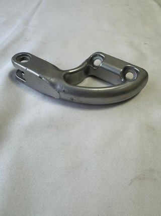Harley Davidson 2002-2003 V-Rod. Soporte estribo