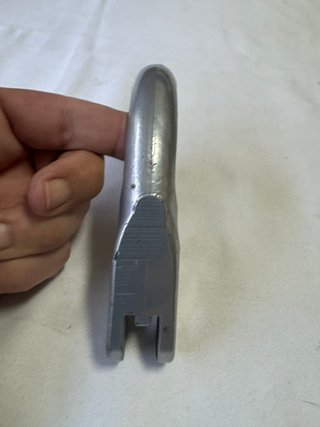 Harley Davidson 2002-2003 V-Rod. Soporte estribo