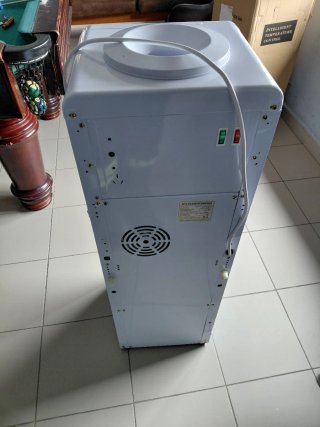 Dispensador de Água HUASHU Preto/Branco