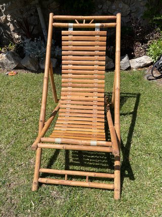 Tumbona de bambú plegable