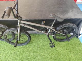 Bicicleta BMX Monty