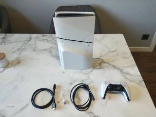 PlayStation 5 Slim Standard 1TB (con lettore)