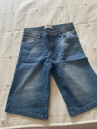 Pantalón corto vaquero talla 11/12