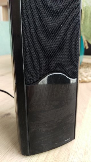 Altavoces Hercules Negros