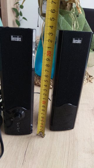 Altavoces Hercules Negros