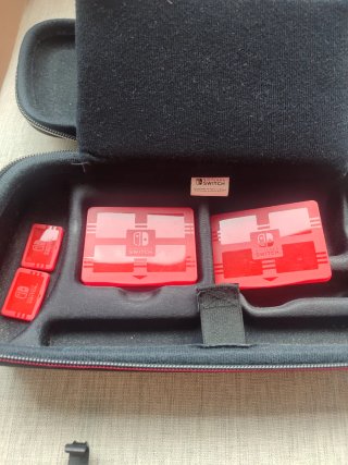 Funda Nintendo Switch nueva