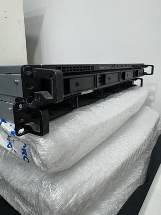 Servidor NAS Synology RS815RP+