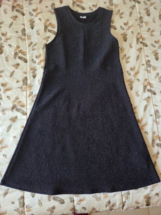 Vestido negro con brillos